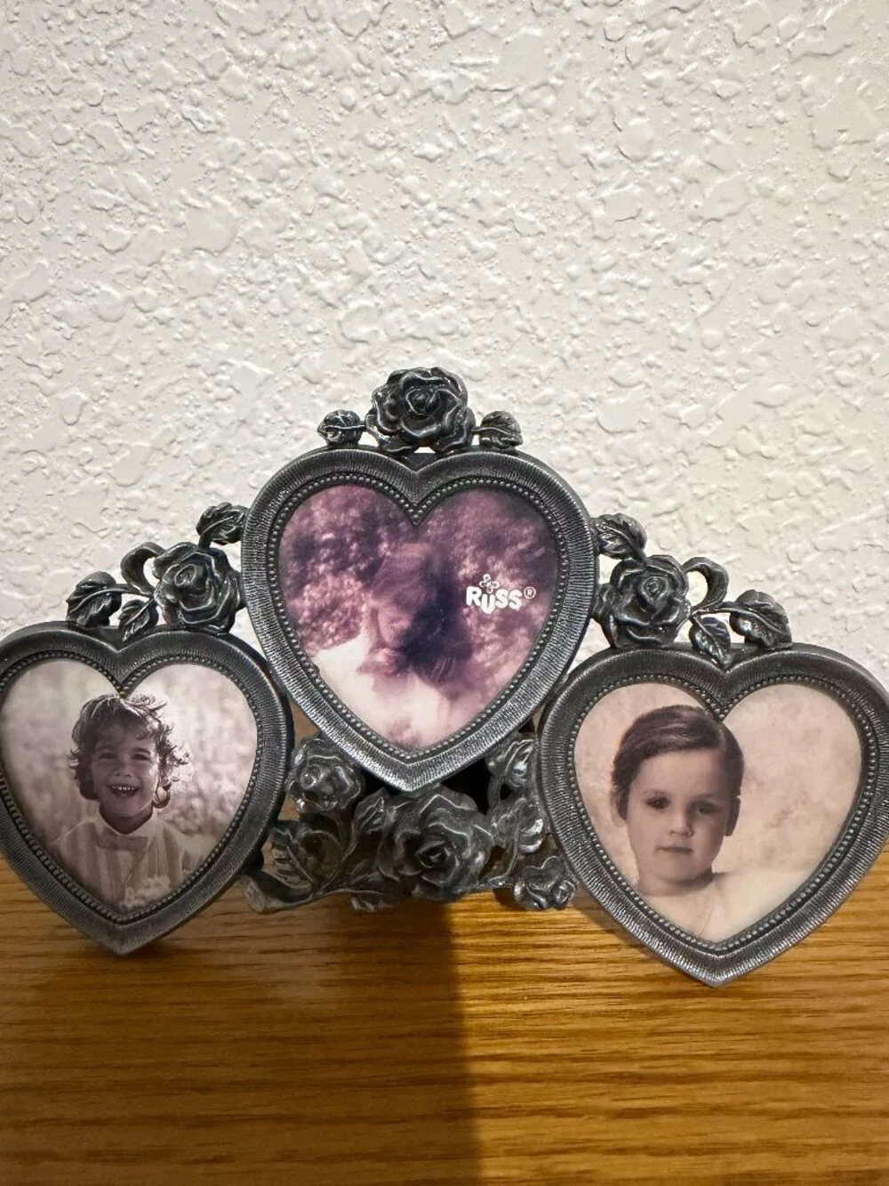 Russ Berrie & Co. Photo Frame Trio – Metal Hearts & Roses, Victoriana #14536